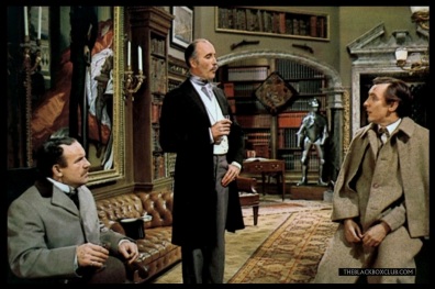 Sherlock Holmesin salaisuus. Colin Blakely (Watson), Sir Christopher Lee (Mycroft) ja Robert Stephens (Sherlock). Kuva: Metro-Goldwyn Mayer.